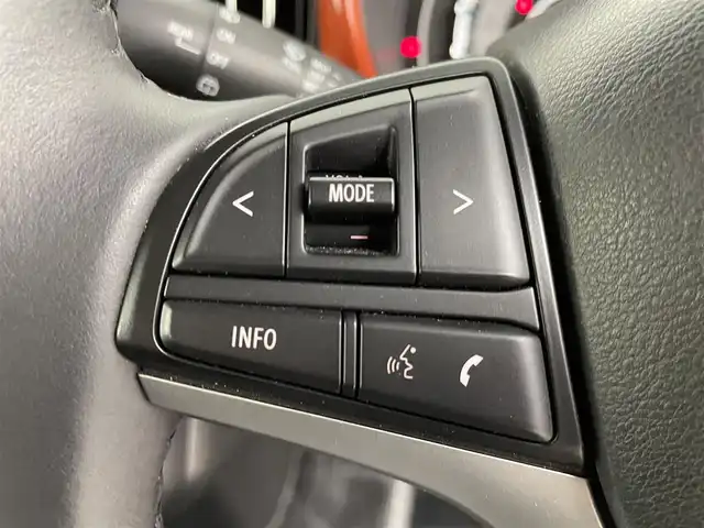 スズキ ハスラー HYBRID X 群馬県 2020(令2)年 5.7万km バーミリオンオレンジ/ガンメタリック2トーン スズキコネクトナビ　全方位モニター　ＬＥＤ　ハイビームアシスト　シートヒーター　純正１５インチＡＷ　ステアリングリモコン　純正フロアマット　ＥＴＣ２．０　ドライブレコーダー　スマートキー　禁煙車