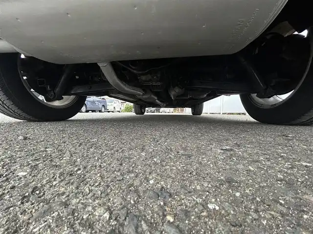 日産 デュアリス 20G FOUR 岩手県 2013(平25)年 3.8万km ブリリアントシルバー パノラマルーフ パートタイム4WD 純正ナビ バックカメラ フルセグTV ETC オートHIDヘッドライト フォグランプ 純正17インチAW スマートキー ドアバイザー 純正フロアマット 横滑り防止装置 電動格納ドアミラー