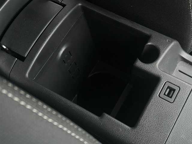 日産 デュアリス 20G FOUR 岩手県 2013(平25)年 3.8万km ブリリアントシルバー パノラマルーフ パートタイム4WD 純正ナビ バックカメラ フルセグTV ETC オートHIDヘッドライト フォグランプ 純正17インチAW スマートキー ドアバイザー 純正フロアマット 横滑り防止装置 電動格納ドアミラー