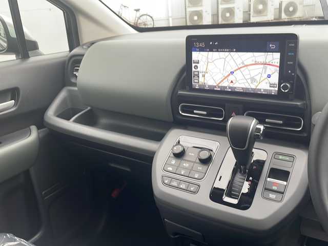 ホンダ フリード ハイブリット e:HEV クロスター 三重県 2025(令7)年 0.1千km 黒 純正９インチコネクトナビ/アップルカープレイ/ＢＳＭ/両側パワースライドドア/バックカメラ/前席シートヒーター/追従クルーズコントロール/コーナーセンサー/ＵＳＢ給電/ＬＥＤ/ハーフレザーシート/ステアリングリモコン/禁煙車