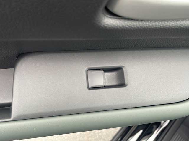 ホンダ フリード ハイブリット e:HEV クロスター 三重県 2025(令7)年 0.1千km 黒 純正９インチコネクトナビ/アップルカープレイ/ＢＳＭ/両側パワースライドドア/バックカメラ/前席シートヒーター/追従クルーズコントロール/コーナーセンサー/ＵＳＢ給電/ＬＥＤ/ハーフレザーシート/ステアリングリモコン/禁煙車