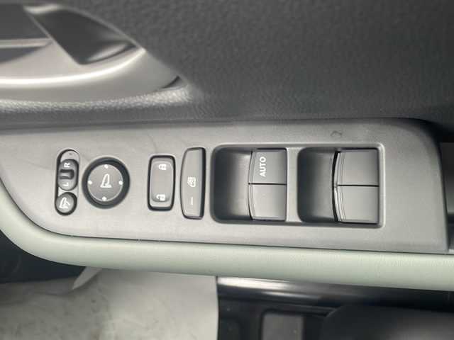 ホンダ フリード ハイブリット e:HEV クロスター 三重県 2025(令7)年 0.1千km 黒 純正９インチコネクトナビ/アップルカープレイ/ＢＳＭ/両側パワースライドドア/バックカメラ/前席シートヒーター/追従クルーズコントロール/コーナーセンサー/ＵＳＢ給電/ＬＥＤ/ハーフレザーシート/ステアリングリモコン/禁煙車