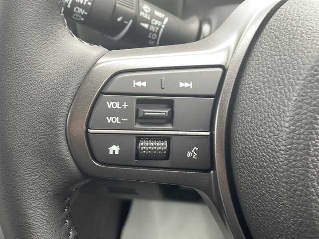 ホンダ フリード ハイブリット e:HEV クロスター 三重県 2025(令7)年 0.1千km 黒 純正９インチコネクトナビ/アップルカープレイ/ＢＳＭ/両側パワースライドドア/バックカメラ/前席シートヒーター/追従クルーズコントロール/コーナーセンサー/ＵＳＢ給電/ＬＥＤ/ハーフレザーシート/ステアリングリモコン/禁煙車