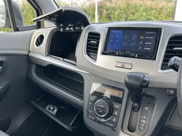 スズキ ワゴンＲ FZ 鹿児島県 2016(平28)年 4.1万km クリスタルホワイトP 社外ナビ/　　BT/フルセグ/バックカメラ/シートヒーター/純正14インチアルミホイール/アイドリングストップ/ステアリングスイッチ/ドライブレコーダー/スマートキー/ETC