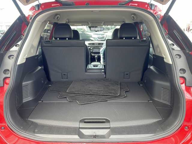 日産 エクストレイル 新潟県 2017(平29)年 8.9万km バーニングレッド 純正メモリナビ/(Bluetooth/AM/FM/CD/DVD)/ワンセグTV/プロパイロット/インテリジェントクルーズコントロール/アラウンドビューモニター/デジタルインナーミラー/パワーバックドア/4WD/シートヒーター(全席)/ドライブレコーダー/純正AW付18インチタイヤ/純正フロアマット