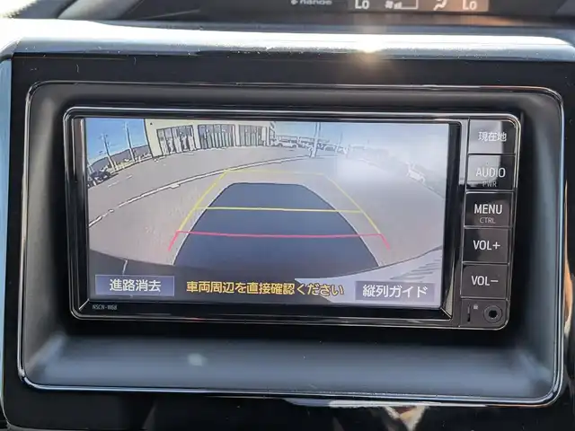 トヨタ ヴォクシー ZS 煌Ⅲ 福井県 2020(令2)年 1.5万km ブラッキッシュアゲハガラスフレーク 純正SDナビ/AM/FM/ワンセグ/BT/CD/AUX/バックカメラ/両側パワースライドドア/トヨタセーフティセンス/クルーズコントロール/前後コーナーセンサー/レーンキープアシスト/横滑り防止装置/盗難防止装置/アイドリングストップ/ビルトインETC/ハーフレザー調シート/本革巻きステアリング/ダブル＋サイドエアバッグ/カーテンエアバッグ/純正フロアマット/サンシェード/純正16インチAW/LEDヘッドライト/Fフォグ/スマートキー