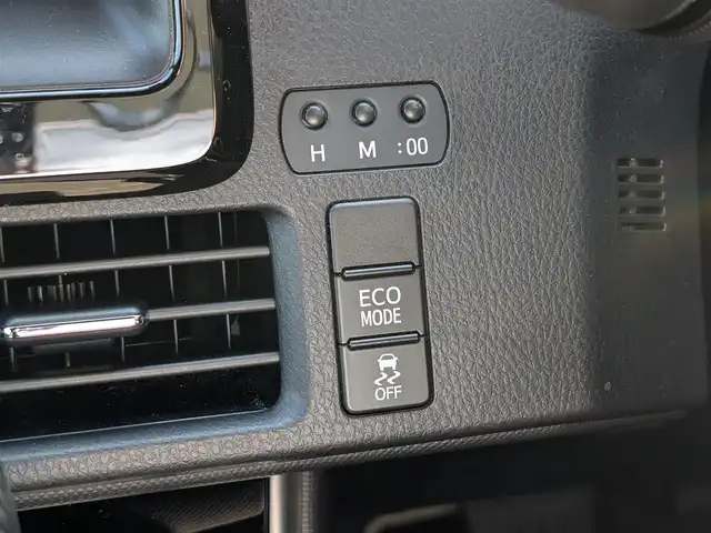 トヨタ ヴォクシー ZS 煌Ⅲ 福井県 2020(令2)年 1.5万km ブラッキッシュアゲハガラスフレーク 純正SDナビ/AM/FM/ワンセグ/BT/CD/AUX/バックカメラ/両側パワースライドドア/トヨタセーフティセンス/クルーズコントロール/前後コーナーセンサー/レーンキープアシスト/横滑り防止装置/盗難防止装置/アイドリングストップ/ビルトインETC/ハーフレザー調シート/本革巻きステアリング/ダブル＋サイドエアバッグ/カーテンエアバッグ/純正フロアマット/サンシェード/純正16インチAW/LEDヘッドライト/Fフォグ/スマートキー