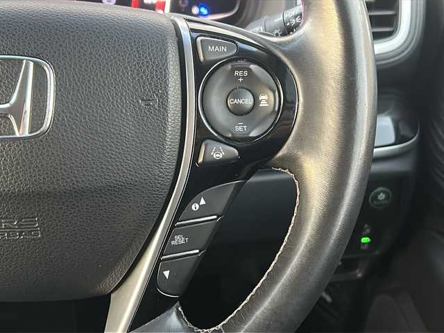 ホンダ オデッセイ アブソルート 東京都 2015(平27)年 10.8万km ホワイトオーキッドパール (株)IDOMが運営する【じしゃロン国分寺店】の自社ローン対象車両になります。こちらは現金ご利用時の価格です。自社ローンご希望の方は別途その旨お申付け下さい。/ホンダセンシング/両側パワースライドドア/Gathersフリップダウンモニター/純正メモリナビ（Gathers VXM-155VFEi）/フルセグテレビ/フロントカメラ・バックカメラ/ETC