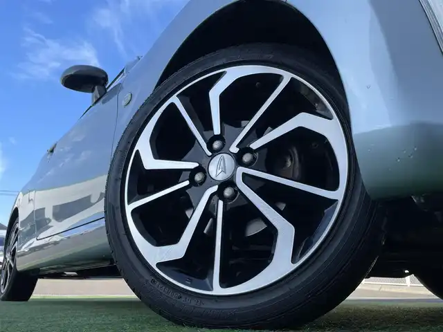 ダイハツ コペン ローブ S 香川県 2019(平31)年 2万km リキッドシルバーM 純正メモリーナビ/バックカメラ/ＨＫＳスポーツマフラー/フロントタワーバー/ＲＥＣＡＲＯシート/ビルシュタイン/ＭＯＭＯステアリング/パドルシフト/シートヒーター/ＬＥＤヘッドライト/フォグライト/前方ドライブレコーダー/ＥＴＣ/純正16インチAW/純正フロアマット/スマートキー