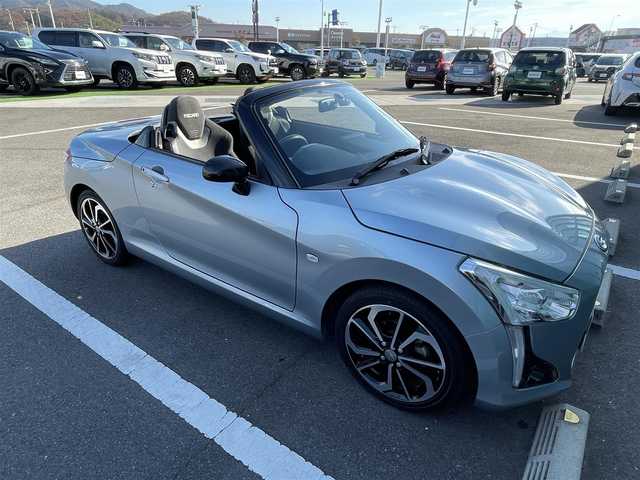 ダイハツ コペン ローブ S 香川県 2019(平31)年 2万km リキッドシルバーM 純正メモリーナビ/バックカメラ/ＨＫＳスポーツマフラー/フロントタワーバー/ＲＥＣＡＲＯシート/ビルシュタイン/ＭＯＭＯステアリング/パドルシフト/シートヒーター/ＬＥＤヘッドライト/フォグライト/前方ドライブレコーダー/ＥＴＣ/純正16インチAW/純正フロアマット/スマートキー