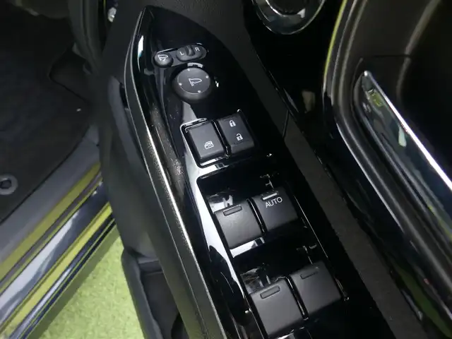 ホンダ Ｎ ＢＯＸ カスタム L 千葉県 2021(令3)年 5.4万km ミッドナイトブルービームM ホンダセンシング/・衝突軽減ブレーキ（CMBS）/・車線維持支援システム（LKAS）/・アダプティブクルーズコントロール（ACC）/・後方誤発進抑制機能/・誤発進抑制機能/左パワースライドドア/右イージークローザードア/純正メモリーナビ/地デジTV/【DVD/CD再生機能　Bluetooth接続】/バックカメラ/ETC/LEDヘッドライト/フォグライト/ウインカーミラー/リアコーナーセンサー/社外14インチアルミホイル/サイド/カーテンエアバッグ/スマートキー