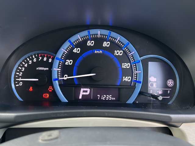 スズキ ワゴンＲ FZ 埼玉県 2014(平26)年 7.2万km クリスタルホワイトP (株)IDOMが運営する【じしゃロン熊谷店】の自社ローン専用車両になりますこちらは現金またはオートローンご利用時の価格です。自社ローンご希望の方は別途その旨お申付け下さい/社外ナビ　NX615/（フルセグTV/Bluetooth/CD/DVD/AM/FM）/ETC/バックカメラ/レーダーブレーキサポート/アイドリングストップ/プッシュスタート/スマートキースペア×１/運転席シートヒーター/フロアマット/純正14インチAW/ウィンカーミラー/ドアバイザー/ステアリングスイッチ/フルフラットシート/合皮ハンドルカバー/車両・ナビ取扱説明書