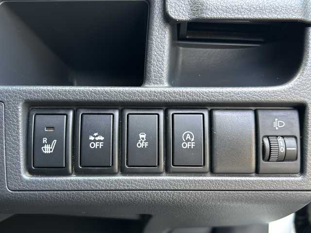 スズキ ワゴンＲ FZ 埼玉県 2014(平26)年 7.2万km クリスタルホワイトP (株)IDOMが運営する【じしゃロン熊谷店】の自社ローン専用車両になりますこちらは現金またはオートローンご利用時の価格です。自社ローンご希望の方は別途その旨お申付け下さい/社外ナビ　NX615/（フルセグTV/Bluetooth/CD/DVD/AM/FM）/ETC/バックカメラ/レーダーブレーキサポート/アイドリングストップ/プッシュスタート/スマートキースペア×１/運転席シートヒーター/フロアマット/純正14インチAW/ウィンカーミラー/ドアバイザー/ステアリングスイッチ/フルフラットシート/合皮ハンドルカバー/車両・ナビ取扱説明書