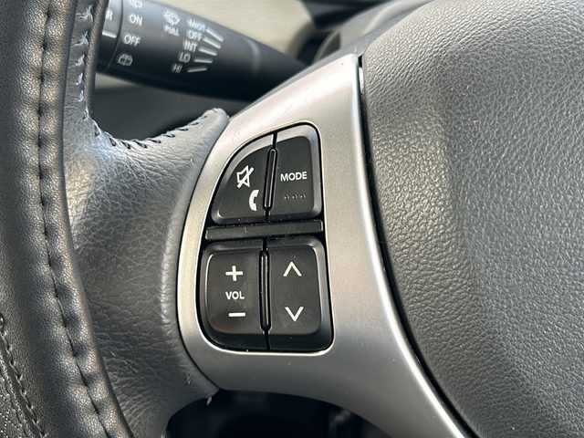 スズキ ワゴンＲ FZ 埼玉県 2014(平26)年 7.2万km クリスタルホワイトP (株)IDOMが運営する【じしゃロン熊谷店】の自社ローン専用車両になりますこちらは現金またはオートローンご利用時の価格です。自社ローンご希望の方は別途その旨お申付け下さい/社外ナビ　NX615/（フルセグTV/Bluetooth/CD/DVD/AM/FM）/ETC/バックカメラ/レーダーブレーキサポート/アイドリングストップ/プッシュスタート/スマートキースペア×１/運転席シートヒーター/フロアマット/純正14インチAW/ウィンカーミラー/ドアバイザー/ステアリングスイッチ/フルフラットシート/合皮ハンドルカバー/車両・ナビ取扱説明書