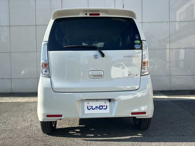 スズキ ワゴンＲ FZ 埼玉県 2014(平26)年 7.2万km クリスタルホワイトP (株)IDOMが運営する【じしゃロン熊谷店】の自社ローン専用車両になりますこちらは現金またはオートローンご利用時の価格です。自社ローンご希望の方は別途その旨お申付け下さい/社外ナビ　NX615/（フルセグTV/Bluetooth/CD/DVD/AM/FM）/ETC/バックカメラ/レーダーブレーキサポート/アイドリングストップ/プッシュスタート/スマートキースペア×１/運転席シートヒーター/フロアマット/純正14インチAW/ウィンカーミラー/ドアバイザー/ステアリングスイッチ/フルフラットシート/合皮ハンドルカバー/車両・ナビ取扱説明書