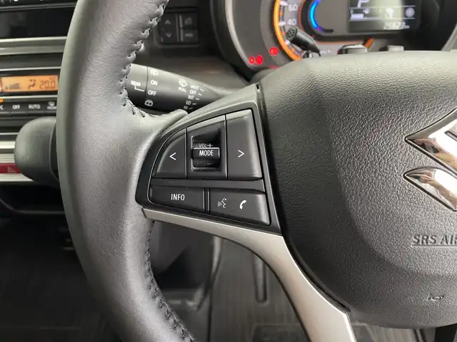 スズキ スペーシア ギア HYBRID XZ 鹿児島県 2019(令1)年 2.6万km フェニックスレッドパール/ガンメタリック2トーンルーフ 社外ナビ/（フルセグTV/CD/DVD/Bluetooth)/全方位カメラ/バックカメラ/デュアルブレーキサポート/両側パワースライドドア/サマータイヤホイール付き積み込み/シートヒーター/LEDヘッドライト/スマートキー/ETC/後席エアコン/ステアリングリモコン/オートエアコン/フォグランプ