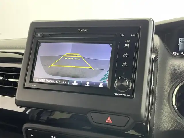 ホンダ Ｎ ＢＯＸ カスタム L ターボ 埼玉県 2021(令3)年 1.3万km プラチナホワイトパール 純正ディスプレイオーディオ/（Bluetooth、iPod）/ワンセグTV/バックカメラ/ドライブレコーダー（前後）/両側パワースライドドア/シートヒーター/パドルシフト/アダプティブクルーズコントロール/衝突防止軽減システム/リアソナー/ETC