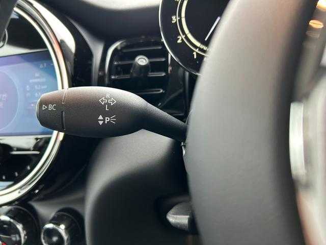 ＭＩＮＩ ミニ クーパー D 埼玉県 2021(令3)年 4.5万km ミッドナイト・ブラック・メタリック ハーフレザーシート　/ａｐｐｌｅ　ｃａｒ　ｐｌａｙ/バックカメラ/Ｂｌｕｅｔｏｏｔｈ/ドライブレコーダー/アダプティブクルーズコントロール/コンフォートアクセス/ＥＴＣ