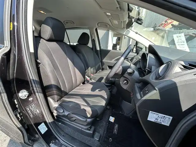 マツダ プレマシー 20S スカイアクティブ 滋賀県 2015(平27)年 4.9万km ラディアントエボニーマイカ 禁煙車/社外ナビ/（CD/DVD/BT/フルセグTV/FM/AM）/バックカメラ/ETC/両側パワースライドドア/ステアリングスイッチ/アイドリングストップ/HIDヘッドライト/ドアバイザー/純正フロアマット/プッシュスタート/スマートキー
