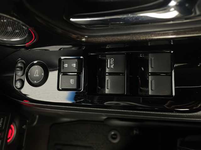 ホンダ Ｎ ＢＯＸ カスタム G L ターボ ホンダセンシング 新潟県 2019(平31)年 3.2万km クリスタルブラックパール ４WD/ホンダセンシング/ターボ/ワンオーナー/禁煙車/社外SDナビ/　　CD/DVD/AM/FM/フルセグ/BT/SD/iPod/バックモニター/両側パワースライドドア/アダプティブクルーズコントロール/LEDオートライト/ハーフレザーシート/前席シートヒーター/15インチ純正アルミホイール付/パドルシフト/ステアリングスイッチ/USBポート/後席サンシェード/スペアキー/スマートキー/ETC