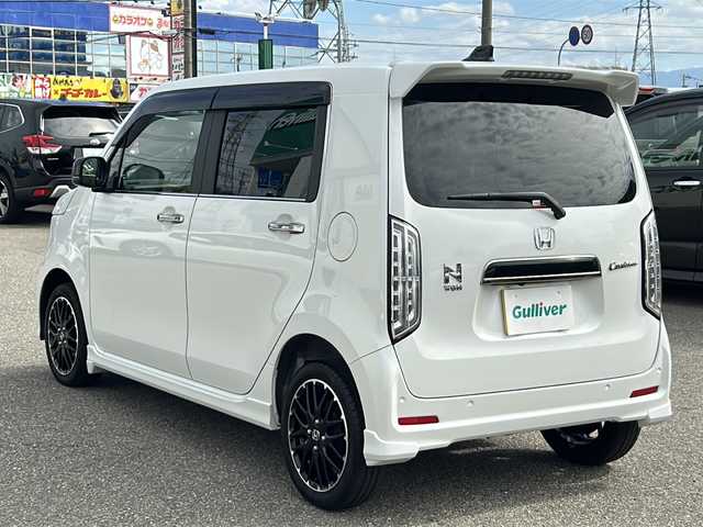 ホンダ Ｎ ＷＧＮ カスタム Lターボ 石川県 2023(令5)年 2.8万km プラチナホワイトパール 純正ナビ/（フルセグTV/BT/FM/AM）/前後ドライブレコーダー/ETC/プッシュスタート/スマートキー/クルーズコントロール/バックカメラ/コーナーセンサー/アイドリングストップ/LEDヘッドライト/AUTOライト/パドルシフト/革巻きステアリング/ステアリングスイッチ/レザーシート/シートヒーター/衝突軽減システム/横滑り防止