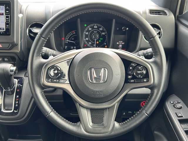 ホンダ Ｎ ＷＧＮ カスタム Lターボ 石川県 2023(令5)年 2.8万km プラチナホワイトパール 純正ナビ/（フルセグTV/BT/FM/AM）/前後ドライブレコーダー/ETC/プッシュスタート/スマートキー/クルーズコントロール/バックカメラ/コーナーセンサー/アイドリングストップ/LEDヘッドライト/AUTOライト/パドルシフト/革巻きステアリング/ステアリングスイッチ/レザーシート/シートヒーター/衝突軽減システム/横滑り防止
