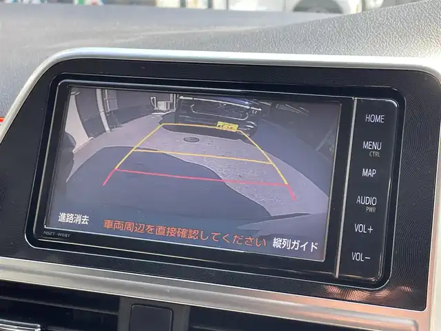 トヨタ シエンタ G 滋賀県 2020(令2)年 6.7万km ラディアントグリーンM 禁煙車/純正ナビ/（CD/DVD/BT/SD/フルセグ）/12型フリップダウンモニター/両側電動スライドドア/バックカメラ/ビルトインETC/前後ドライブレコーダー/レーダー（ASSURA：VA-303E）/衝突被害軽減ブレーキ/オートハイビーム/レーンキープアシスト/プッシュスタート/オートエアコン