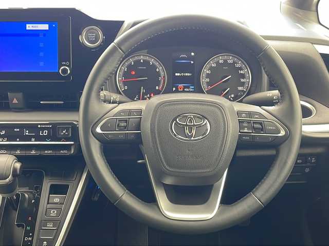 トヨタ ヴォクシー S－G 沖縄県 2022(令4)年 4.6万km ホワイトパールクリスタルシャイン 純正ディスプレイオーディオ/（フルセグTV/FM・AM/Bluetooth）　/バックモニター　/トヨタセーフティーセンス　/ワンオーナー　/両側パワスラ　/純正１６インチＡＷ　/オートライト/ＥＴＣ/スマートキー/純正フロアマット/クルコン