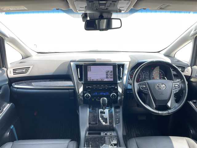 トヨタ アルファード S Cパッケージ 滋賀県 2020(令2)年 4.7万km ホワイトパールクリスタルシャイン 純正メモリーナビ/(BT/フルセグ)/両側電動スライドドア/後席用モニター/バックカメラ/パドルシフト/ステアリングヒーター/ステアリングスイッチ/追従クルーズコントロール/メモリ付きパワーシート/レーンキープアシスト/パーキングアシスト/盗難防止装置/電動リアゲート/三眼LEDヘッドライト/オートマチックハイビーム/クリアランスソナー/ビルトインETC/純正フロアマット/スペアキー/取扱説明書