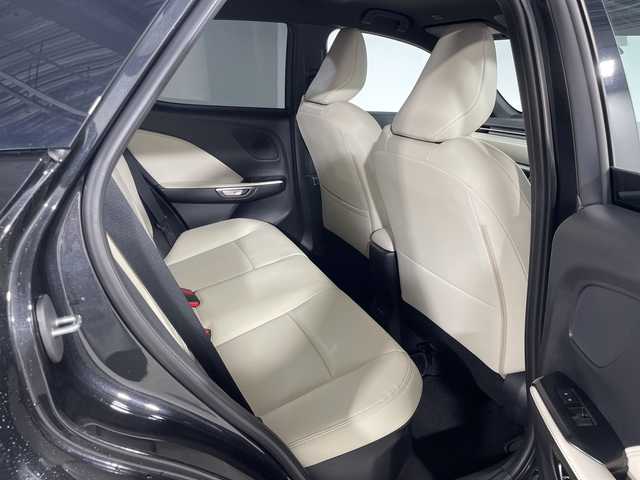 レクサス ＬＢＸ エレガント 神奈川県 2024(令6)年 0.4万km ブラックマイカ Lexus Safety System+/純正ディスプレイオーディオ/・BT/フルセグTV/USB/MiraCast/アラウンドビューモニター/レザーシート/パワーシート(D)/シートヒーター(D/N)/メモリシート(D)/電動サイドブレーキ/オートブレーキホールド/スマートキー/スペアキー(2本)/プッシュスタートボタン/ビルトインETC2.0/パワーバックドア/革巻きステアリング/ステアリングスイッチ/Autoライト/SOSコール/自動防眩ミラー/LEDヘッドライト/フォグランプ/ステアリングヒーター/電動格納ミラー/ウィンカーミラー/タイプコネクト/純正アルミホイール/社外フロアマット