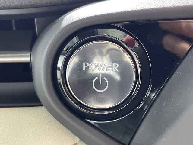 レクサス ＬＢＸ エレガント 神奈川県 2024(令6)年 0.4万km ブラックマイカ Lexus Safety System+/純正ディスプレイオーディオ/・BT/フルセグTV/USB/MiraCast/アラウンドビューモニター/レザーシート/パワーシート(D)/シートヒーター(D/N)/メモリシート(D)/電動サイドブレーキ/オートブレーキホールド/スマートキー/スペアキー(2本)/プッシュスタートボタン/ビルトインETC2.0/パワーバックドア/革巻きステアリング/ステアリングスイッチ/Autoライト/SOSコール/自動防眩ミラー/LEDヘッドライト/フォグランプ/ステアリングヒーター/電動格納ミラー/ウィンカーミラー/タイプコネクト/純正アルミホイール/社外フロアマット