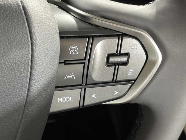 レクサス ＬＢＸ エレガント 神奈川県 2024(令6)年 0.4万km ブラックマイカ Lexus Safety System+/純正ディスプレイオーディオ/・BT/フルセグTV/USB/MiraCast/アラウンドビューモニター/レザーシート/パワーシート(D)/シートヒーター(D/N)/メモリシート(D)/電動サイドブレーキ/オートブレーキホールド/スマートキー/スペアキー(2本)/プッシュスタートボタン/ビルトインETC2.0/パワーバックドア/革巻きステアリング/ステアリングスイッチ/Autoライト/SOSコール/自動防眩ミラー/LEDヘッドライト/フォグランプ/ステアリングヒーター/電動格納ミラー/ウィンカーミラー/タイプコネクト/純正アルミホイール/社外フロアマット
