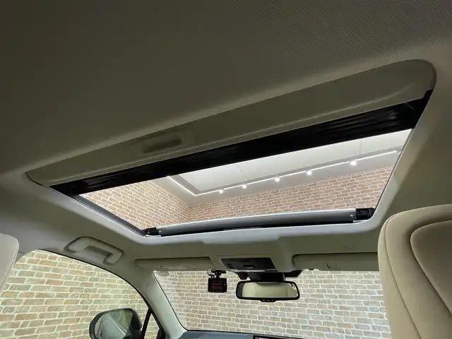 レクサス ＮＸ 300h バージョンL 岩手県 2020(令2)年 3.9万km ソニックチタニウム 4WD/ムーンルーフ/三眼フルLED/全周囲カメラ/レクサスセーフティシステム+/衝突被害軽減システム/レーダークルーズコントロール/横滑り防止装置/本革シート/ETC2.0/フルセグTV/MTモード付きAT/電動リアゲート/ドライブレコーダー/純正ナビ/純正フロアマット/純正アルミホイール18インチ/パワーシート/シートヒーター/コーナーセンサー/レーンアシスト/オートライト/オートマチックハイビーム/ハンドルヒーター/シートメモリー