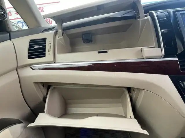 トヨタ エスティマ アエラス 愛知県 2013(平25)年 9.6万km ブラック (株)IDOMが運営する【じしゃロン豊川店】の自社ローン専用車両になります。こちらは現金またはオートローンご利用時の価格です。自社ローンご希望の方は別途その旨お申付け下さい/純正HDDナビ/　　〇ワンセグTV/　　〇Bluetooth/　　〇CD/DVD/社外フリップダウンモニター（アルパイン）/クルーズコントロール/ガラスルーフ/両側パワースライドドア/ETC/バックカメラ/純正AW/前後ドライブレコーダー