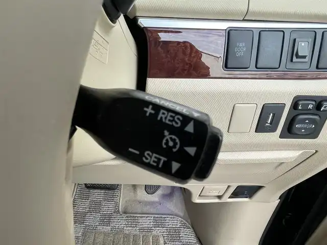 トヨタ エスティマ アエラス 愛知県 2013(平25)年 9.6万km ブラック (株)IDOMが運営する【じしゃロン豊川店】の自社ローン専用車両になります。こちらは現金またはオートローンご利用時の価格です。自社ローンご希望の方は別途その旨お申付け下さい/純正HDDナビ/　　〇ワンセグTV/　　〇Bluetooth/　　〇CD/DVD/社外フリップダウンモニター（アルパイン）/クルーズコントロール/ガラスルーフ/両側パワースライドドア/ETC/バックカメラ/純正AW/前後ドライブレコーダー