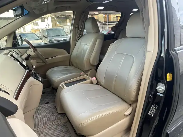 トヨタ エスティマ アエラス 愛知県 2013(平25)年 9.6万km ブラック (株)IDOMが運営する【じしゃロン豊川店】の自社ローン専用車両になります。こちらは現金またはオートローンご利用時の価格です。自社ローンご希望の方は別途その旨お申付け下さい/純正HDDナビ/　　〇ワンセグTV/　　〇Bluetooth/　　〇CD/DVD/社外フリップダウンモニター（アルパイン）/クルーズコントロール/ガラスルーフ/両側パワースライドドア/ETC/バックカメラ/純正AW/前後ドライブレコーダー