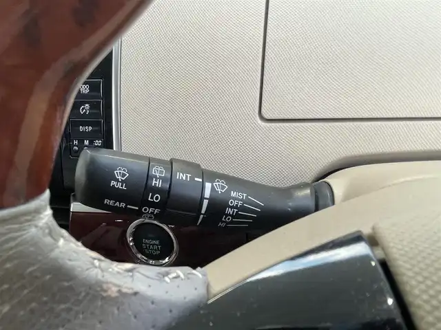 トヨタ エスティマ アエラス 愛知県 2013(平25)年 9.6万km ブラック (株)IDOMが運営する【じしゃロン豊川店】の自社ローン専用車両になります。こちらは現金またはオートローンご利用時の価格です。自社ローンご希望の方は別途その旨お申付け下さい/純正HDDナビ/　　〇ワンセグTV/　　〇Bluetooth/　　〇CD/DVD/社外フリップダウンモニター（アルパイン）/クルーズコントロール/ガラスルーフ/両側パワースライドドア/ETC/バックカメラ/純正AW/前後ドライブレコーダー