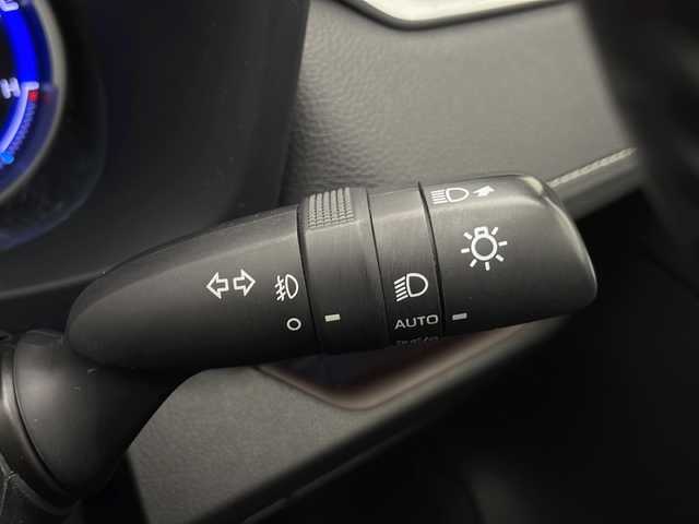 トヨタ ＲＡＶ４ ハイブリッドG 長野県 2020(令2)年 4万km センシュアルレッドマイカ 4WD/純正SDナビ（型番：NSZT-Y68T)/（フルセグTV＆CD＆USB＆SD＆HDMI＆FM・AM）/バックカメラ/トヨタセーフティーセンス/LTA/PCS/BSM/RCTA/PKSB/RSA/レーダークルーズコントロール/クリアランスソナー/ETC/置くだけ充電/メモリー式パワーシート（D席）/電動リアゲート/ステアリングヒーター/ステアリングスイッチ/シートヒーター（前席）/ドアバイザー/18インチ純正アルミホイール/純正マット/LEDヘッドライト/オートマチックハイビーム/フォグランプ/スマートキー/スペアキー/保証書/取扱説明書