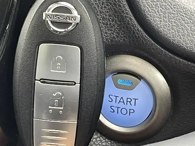 日産 ノート e－パワー X 茨城県 2018(平30)年 2.2万km インペリアルアンバーP 純正ワイドナビ/Bluetooth/フルセグ/radio/CD/DVD/アラウンドビューモニター/ETC/ドラレコ/レーンキープアシスト/前後コーナーセンサー/純正AW/LEDヘッドライト/オートライト/アイドリングストップ