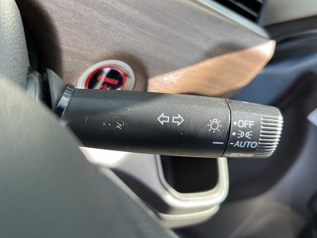 ホンダ フリード ハイブリット G ホンダセンシング 岐阜県 2019(令1)年 2.7万km シーグラスブルーパール 登録時走行距離26919km/純正ナビ/フルセグＴＶ/バックモニター/両側パワースライドドア/ラジアルタイヤ（４本)/クルーズコントロール/レーンキープアシスト/シートヒーター/純正フロアマット/前後ドライブレコーダー/禁煙車/プッシュスタート/スマートキー/後席サンシェード/衝突被害軽減システム/LEDヘッドライト/オートライト/社外15インチアルミホイール/CDチェンジャー/Bluetooth接続/USB入力端子/ETC