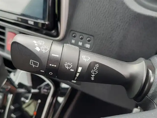 トヨタ ノア Si ダブルバイビーⅢ 東京都 2021(令3)年 2.4万km ブラック 純正9インチナビ（フルセグ/Bluetooth/CD/AM/FM/SD）/トヨタセーフティセンス/レーダークルーズコントロール/レーンキープアシスト/両側パワースライドドア/バックカメラ/ビルトインETC/デュアルオートアエコン/アイドリングストップ/オートハイビーム