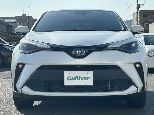 トヨタ Ｃ－ＨＲ G モード ネロセーフティプラスⅡ 広島県 2021(令3)年 3.5万km ホワイトパールクリスタルシャイン ワンオーナー/純正ディスプレイオーディオ/　（Apple Car Play/Android Auto/Bluetooth/AM/FM）/レーダークルーズコントロール/ドライブレコーダー/ビルトインETC/全方位モニター/ブラインドスポットモニター/電子パーキング/オートブレーキホールド/コーナーセンサー/USB入力端子/バックカメラ/純正18インチアルミホイール/純正フロアマット/LEDヘッドライト/フォグランプ/オートマチックハイビーム/衝突被害軽減システム/プッシュスタート/スペアキー