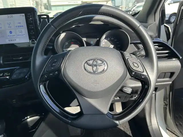 トヨタ Ｃ－ＨＲ G モード ネロセーフティプラスⅡ 広島県 2021(令3)年 3.5万km ホワイトパールクリスタルシャイン ワンオーナー/純正ディスプレイオーディオ/　（Apple Car Play/Android Auto/Bluetooth/AM/FM）/レーダークルーズコントロール/ドライブレコーダー/ビルトインETC/全方位モニター/ブラインドスポットモニター/電子パーキング/オートブレーキホールド/コーナーセンサー/USB入力端子/バックカメラ/純正18インチアルミホイール/純正フロアマット/LEDヘッドライト/フォグランプ/オートマチックハイビーム/衝突被害軽減システム/プッシュスタート/スペアキー