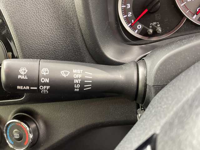 トヨタ ヴィッツ F セーフティーエディションⅢ 岐阜県 2019(令1)年 3.8万km ダークブルーマイカ 純正SDナビ（NSZT-W68T）/フルセグ/BT/DVD/バックカメラ/社外ETC/純正ドライブレコーダー/トヨタセーフティセンス/・プリクラッシュセーフティ/・レーンディパーチャーアラート/・オートマチックハイビーム/・クリアランスソナー/先行車発進/アイドリングストップ/純正フロアマット/サイドバイザー/社外14インチAW/LEDオートライト/フォグランプ