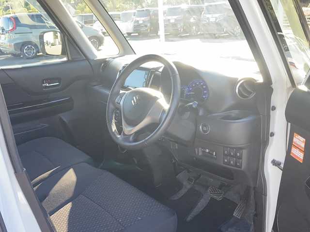 スズキ スペーシア カスタム XS 佐賀県 2017(平29)年 8.3万km クリスタルホワイトP Carrozzeriaナビ/バックカメラ/両側パワースライドドア/デュアルカメラブレーキサポート/路線逸脱警報機能/シートヒーター/ドライブレコーダー/ETC/アイドリングストップ/プッシュスタート/スマートキー/HIDヘッドライト/フォグライト/純正アルミホイール