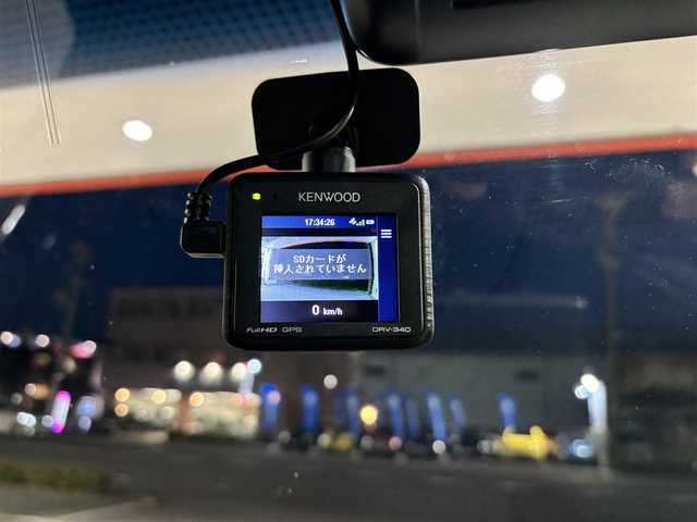 ホンダ Ｎ ＢＯＸ カスタム G L ホンダセンシング 大阪府 2018(平30)年 5.5万km クリスタルブラックパール 社外ナビ/（フルセグ／ＢＴ／ＣＤ／ＤＶＤ）/バックカメラ/レーダークルーズコントロール/衝突軽減/盗難防止装置/横滑り防止装置/レーンキープアシスト/両側パワスラ/ベンチシート/サンシェード/純正１４インチＡＷ/ドラレコ/ＥＴＣ