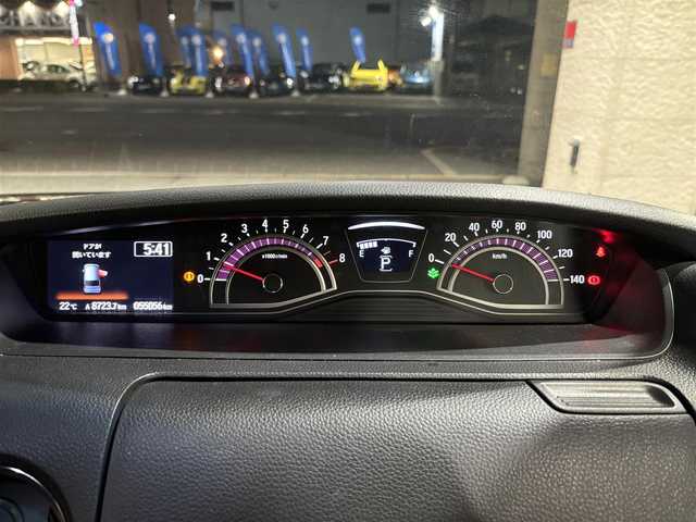 ホンダ Ｎ ＢＯＸ カスタム G L ホンダセンシング 大阪府 2018(平30)年 5.5万km クリスタルブラックパール 社外ナビ/（フルセグ／ＢＴ／ＣＤ／ＤＶＤ）/バックカメラ/レーダークルーズコントロール/衝突軽減/盗難防止装置/横滑り防止装置/レーンキープアシスト/両側パワスラ/ベンチシート/サンシェード/純正１４インチＡＷ/ドラレコ/ＥＴＣ