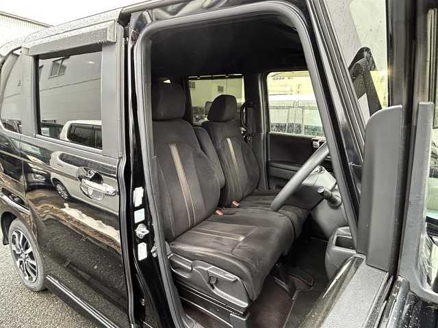 ホンダ Ｎ ＢＯＸ カスタム G L ホンダセンシング 大阪府 2018(平30)年 5.5万km クリスタルブラックパール 社外ナビ/（フルセグ／ＢＴ／ＣＤ／ＤＶＤ）/バックカメラ/レーダークルーズコントロール/衝突軽減/盗難防止装置/横滑り防止装置/レーンキープアシスト/両側パワスラ/ベンチシート/サンシェード/純正１４インチＡＷ/ドラレコ/ＥＴＣ