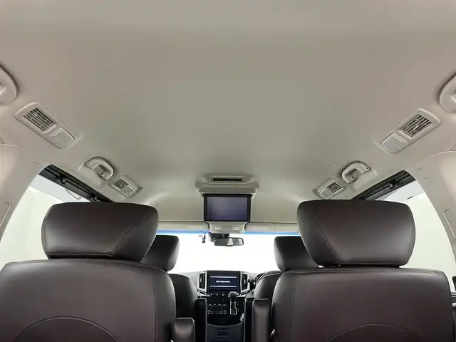 日産 エルグランド 250ハイウェイスターS 岡山県 2022(令4)年 3.8万km 黒 純正10インチナビ/（CD/DVD/BT/TV）/純正12.1インチ後席モニター/全方位カメラ/両側パワースライドドア/電動リアゲート/衝突軽減ブレーキ/レーンアシスト/ブラインドスポットモニター/オートハイビーム/LEDヘッドライト/フォグランプ/ビルトインETC