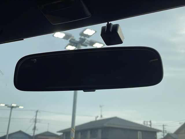 ダイハツ コペン ローブ 千葉県 2014(平26)年 7.3万km リキッドシルバーM 純正ナビ/ＣＤ、ＳＤ、ＵＳＢ/ワンセグＴＶ/ＥＴＣ/バックカメラ/衝突被害軽減ブレーキ/純正フロアマット/前席シートヒーター/ＭＴモード付ＡＴ/スマートキー/プッシュスタート/保証書、取扱説明書